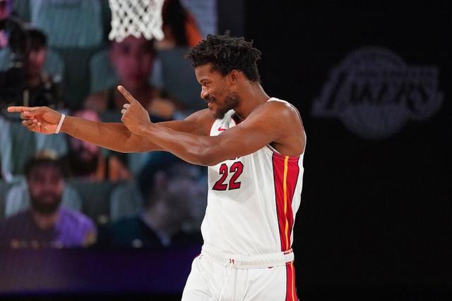 官方：萨卡腿筋拉伤，将缺阵数周