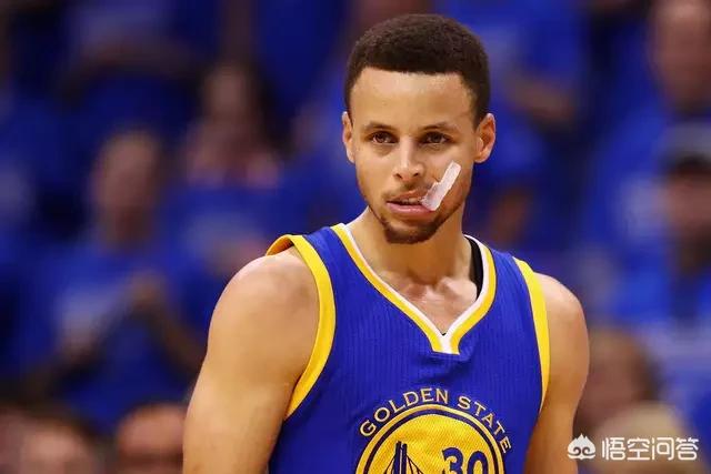 维尼修斯当选FIFA年度最佳 上个巴西人17年前卡卡